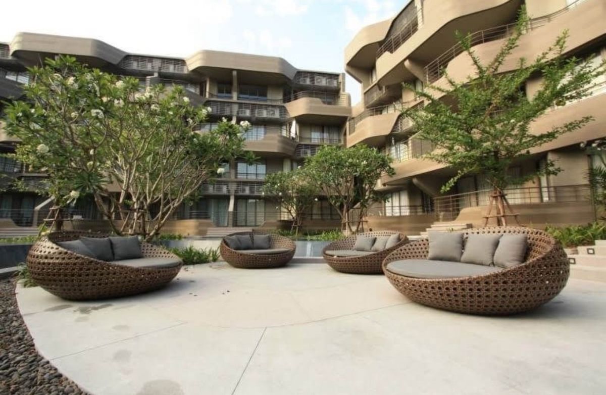 คอนโดชะอำ เพชรบุรี : Poolside Bliss at Baan San Kram | For Sale or Rent – 66.5 SQ.M. Beach Escape