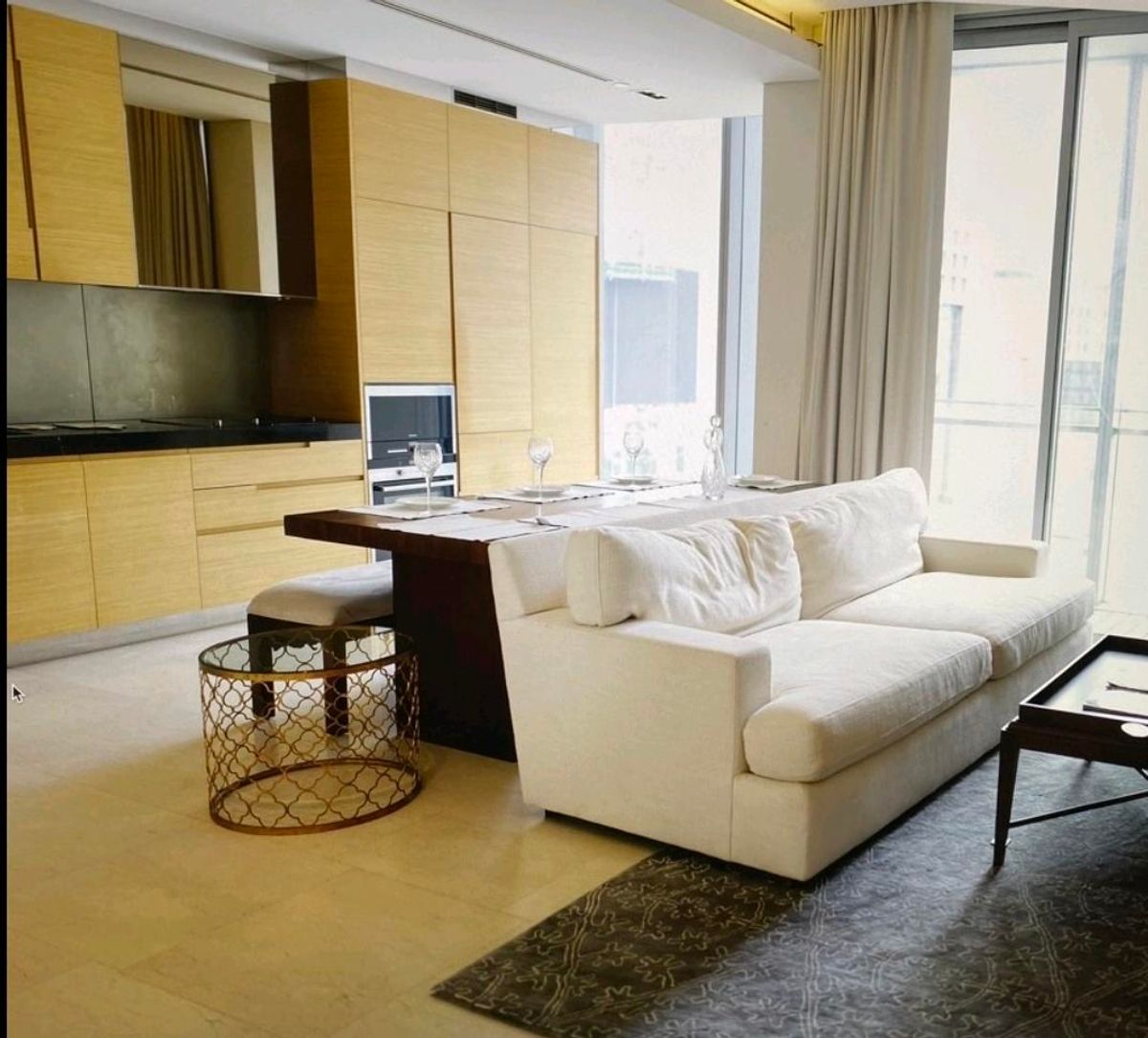 CondoSilom, Saladaeng, Bangrak : Rental of Sala Daeng, Residence near MRT BTS, Lumpini Park