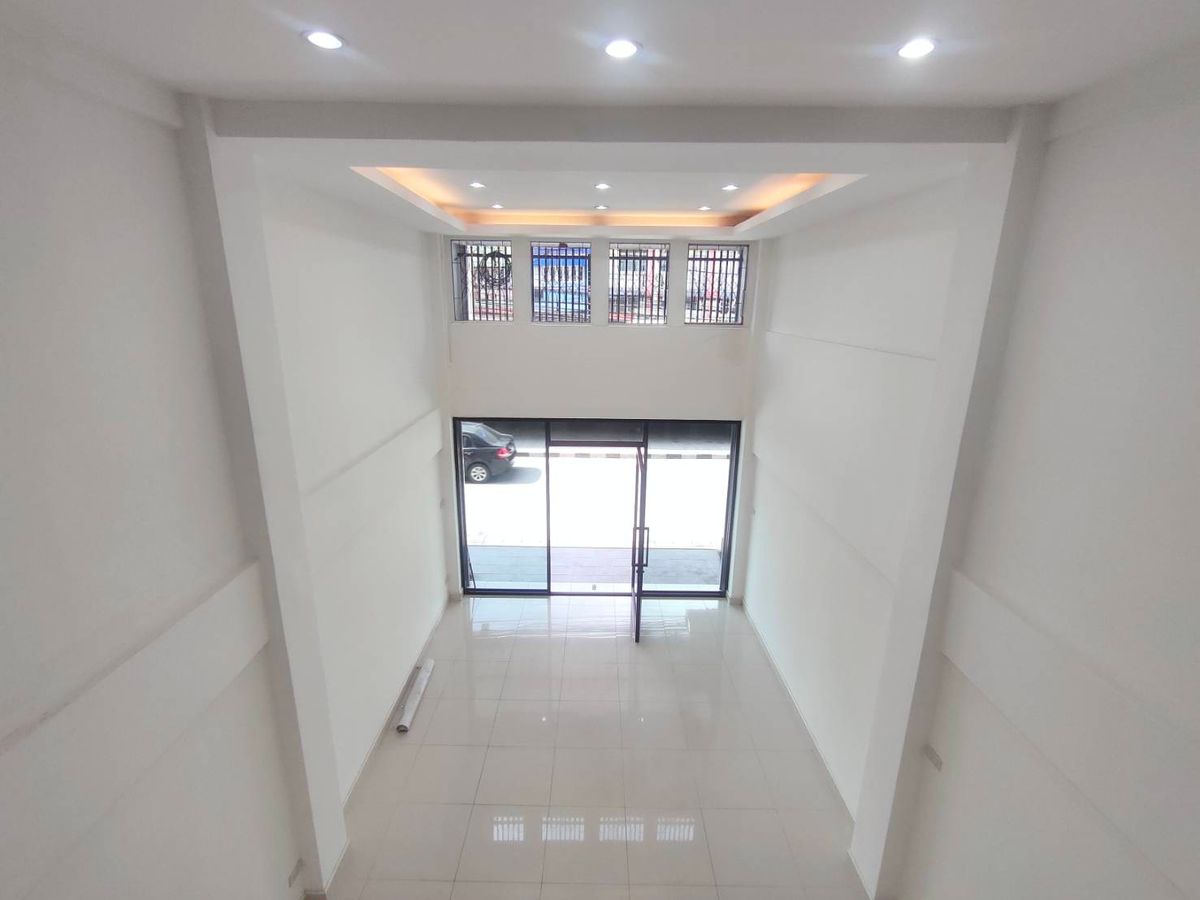 ให้เช่าอาคารพาณิชย์อ่อนนุช อุดมสุข : 🏢 ให้เช่าอาคารพาณิชย์ ติดถนนสุขุมวิท 77 ใกล้รถไฟฟ้าสถานีศรีนุช และรถไฟฟ้าสถานีอ่อนนุช 🚇 (ST-02)