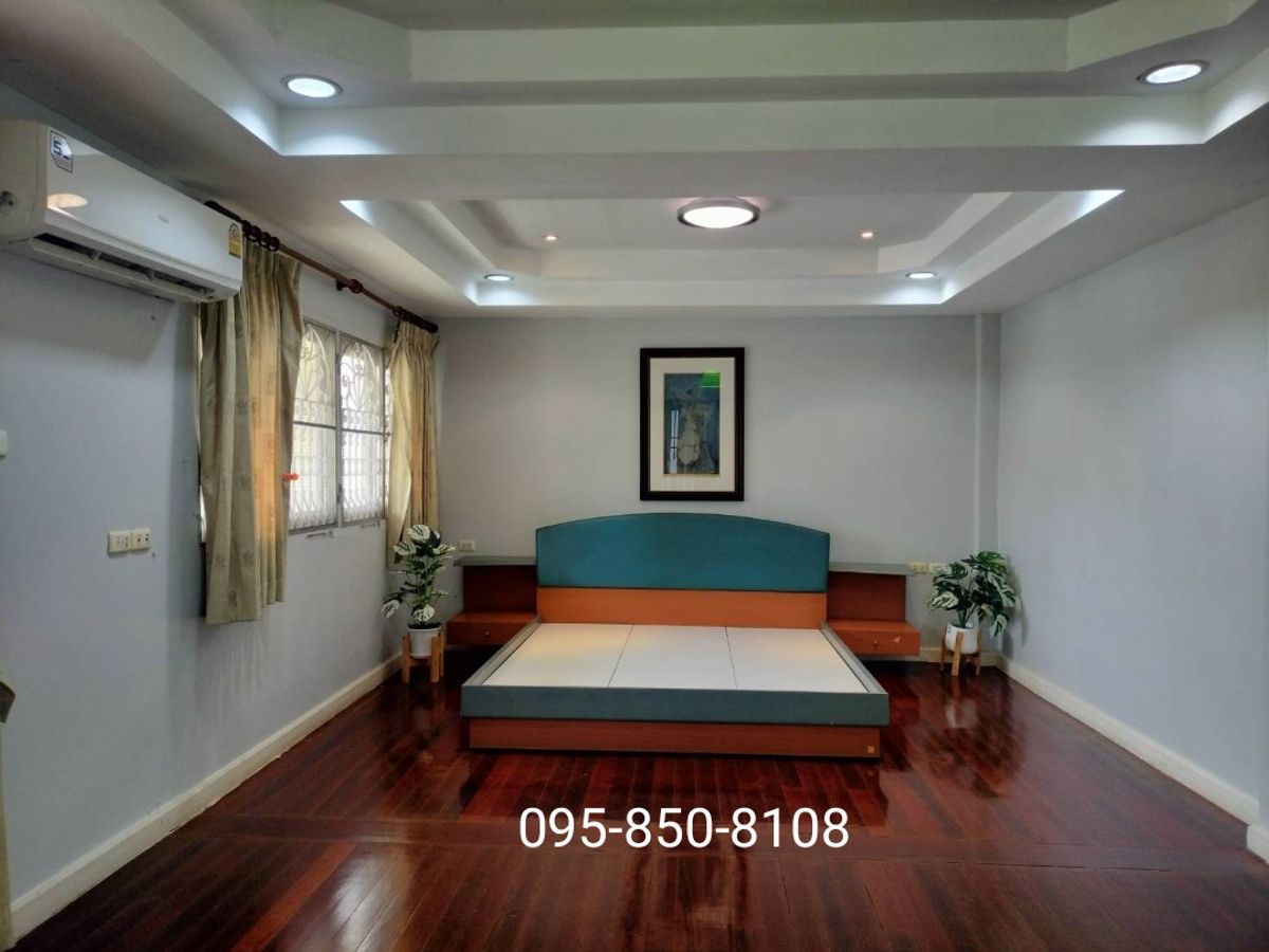ให้เช่าบ้านพัฒนาการ ศรีนครินทร์ : ให้เช่าด่วน !! บ้านเดี่ยว 2 ชั้น หมู่บ้านเมืองทอง 2 โครงการ 3 ซอยพัฒนาการ 53  สวนหลวง กรุงเทพ ค่าเช่า 28,000 