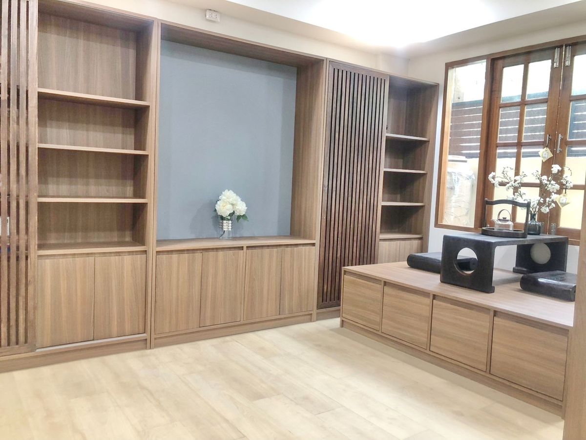 ให้เช่าทาวน์โฮมรัชดา ห้วยขวาง : HK0536♛ให้เช่า ทาวน์เฮ้าส์ 3 ห้องนอน⚝ห้วยขวาง♜MRT ห้วยขวาง∞099-5919653,065-9423251▚Line@sureresidence