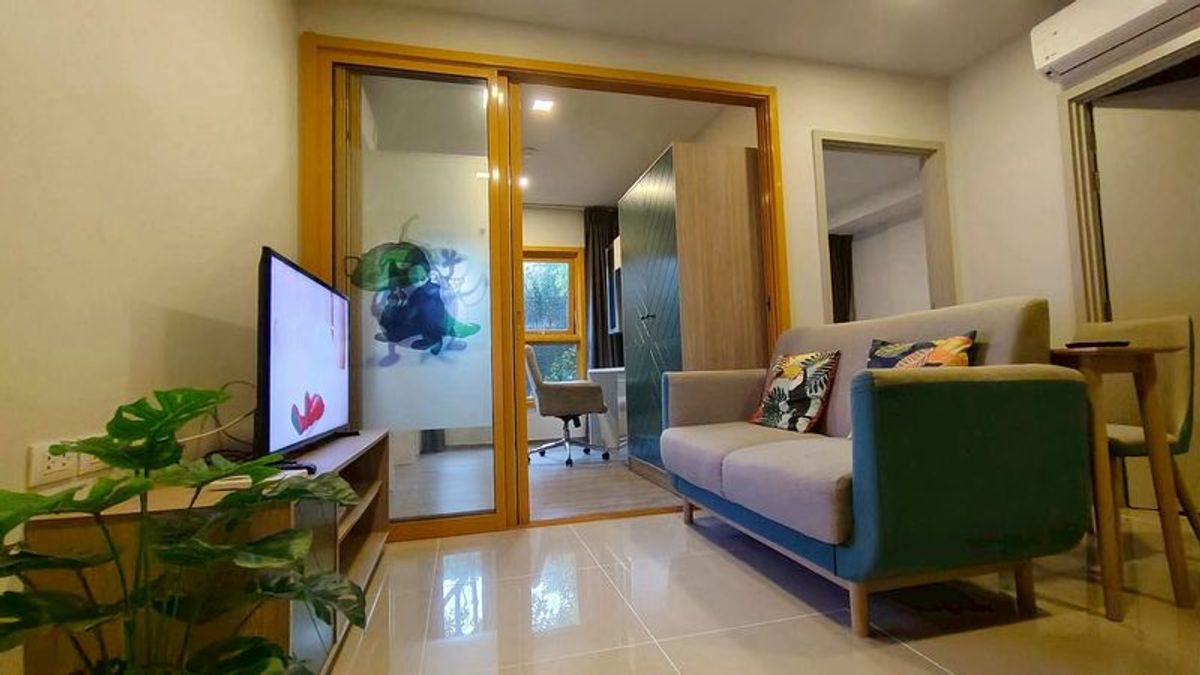 For RentCondoOnnut, Udomsuk : Urgent rent. The Base Sukhumvit 50 Room 1 Bed Plus View Stadium View in the morning. Wake up bright: @livingalign
