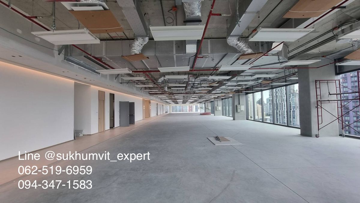 For RentOfficeSukhumvit, Asoke, Thonglor : Rental offices in the area of ​​Ekkamai near the train