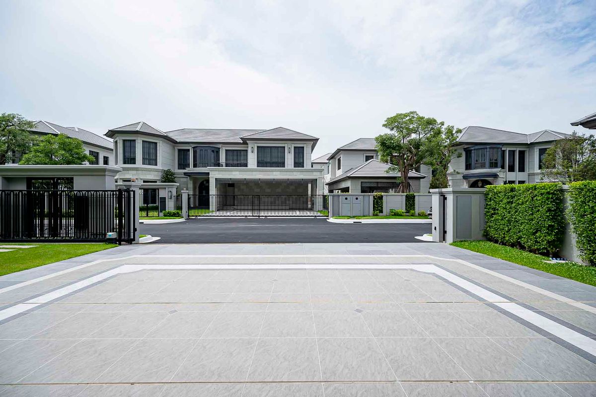 ให้เช่าบ้านพัฒนาการ ศรีนครินทร์ : NARASIRI KRUNGTHEP KREETHA : บ้านหรูระดับ Top จากแสนสิริ