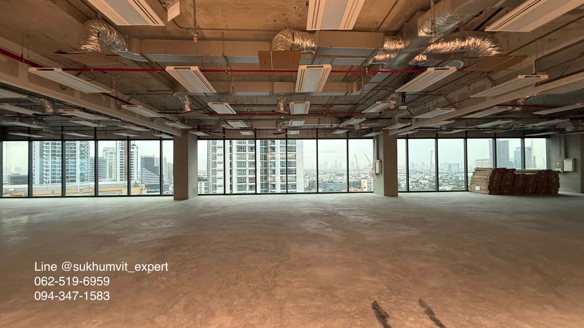 For RentOfficeSukhumvit, Asoke, Thonglor : Rental offices in the area of ​​Ekkamai near the train