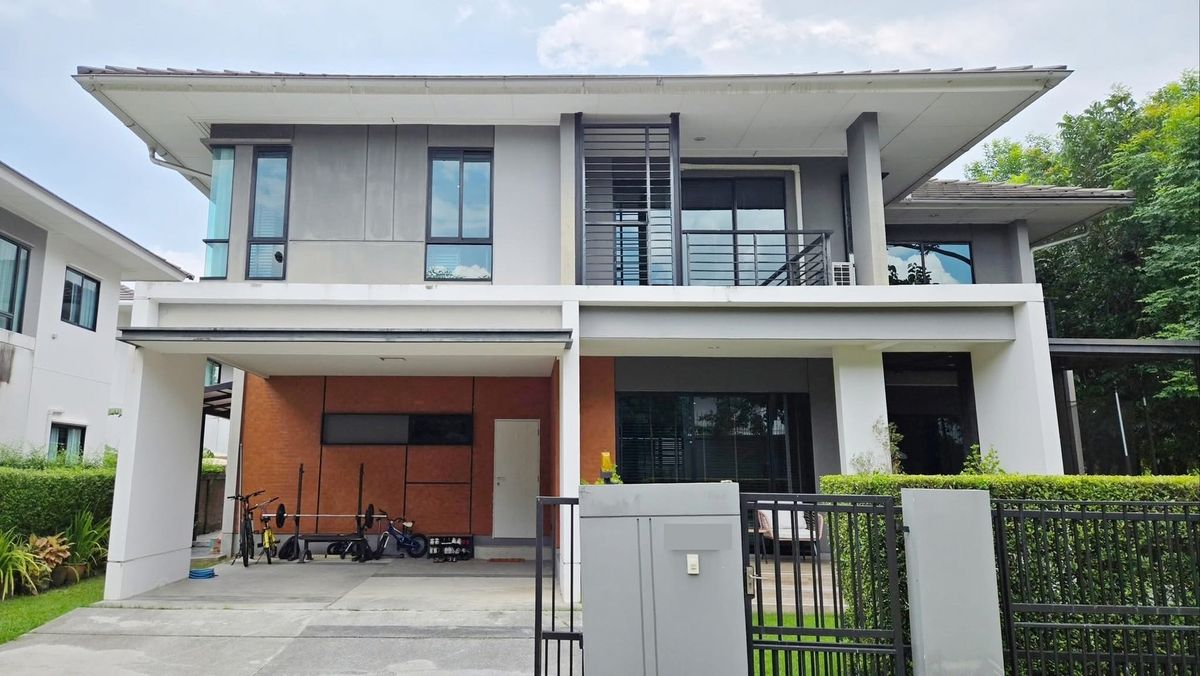 ขายบ้านปิ่นเกล้า จรัญสนิทวงศ์ : ขาย บ้านเดี่ยว  2  ชั้น  Setthasiri Charun-Pinklao