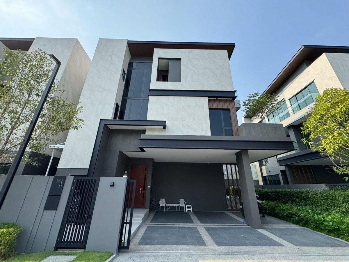 ให้เช่าบ้านนวมินทร์ รามอินทรา : Rental / Selling : Pool Villa House in Ramintra , 5 Beds 6 Bath , 485 sqm 

** Airbnb Can Accept ** 

🔥🔥Rental Price : 350,000 THB / Month 🔥🔥

🔥🔥Selling Price : 48,000,000 THB 🔥🔥

𝗪𝗲 𝗮𝗿𝗲 𝗝𝘂𝘇𝗺𝗮𝘁𝗰𝗵 𝗣𝗮𝗿𝘁𝗻𝗲𝗿 , 𝘄𝗶𝗹𝗹 𝗵𝗲𝗹𝗽 𝘆