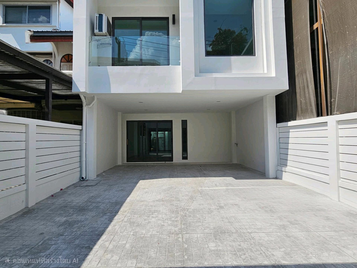 ขายลาดพร้าว เซ็นทรัลลาดพร้าว : 001FSI🔥 รีโนเวทใหม่ บ้านหรู 2 ชั้น พหลโยธิน 23 เพียง 12.5 ล้าน!💰