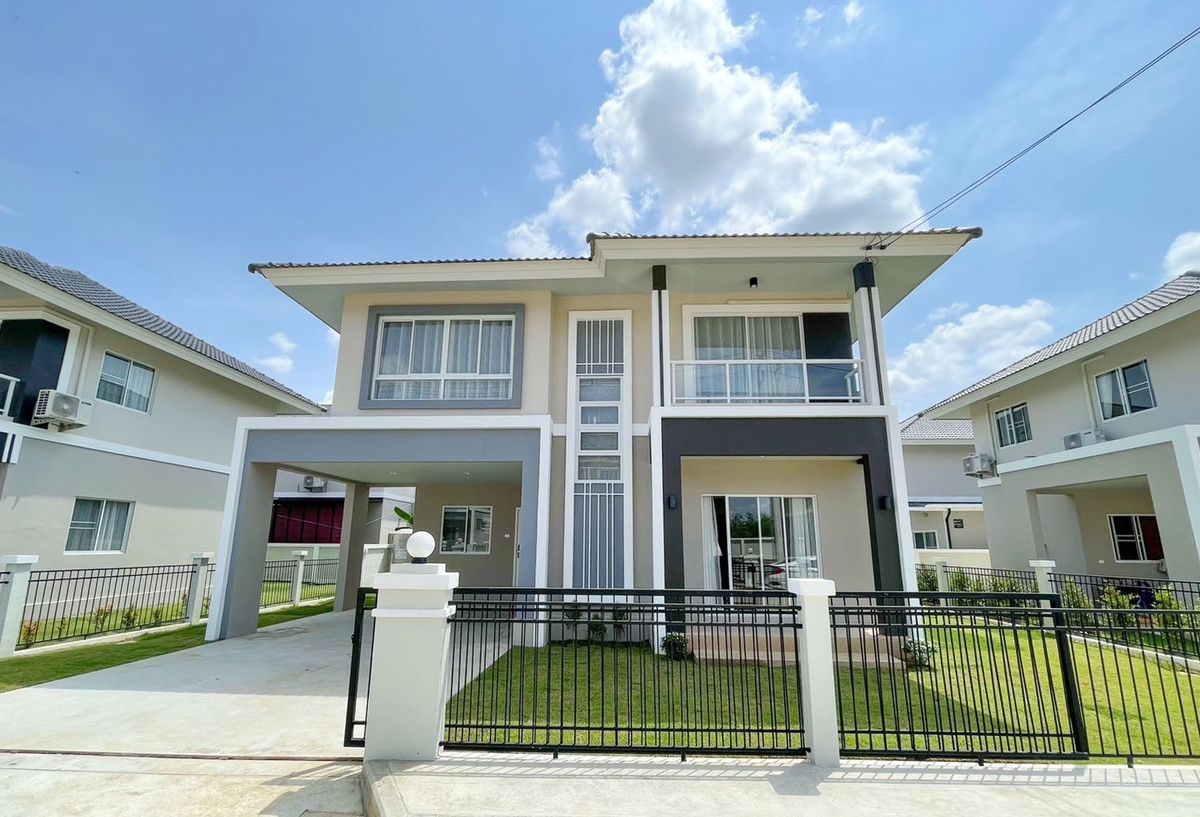 ให้เช่าบ้านเชียงใหม่ : บ้านให้เช่า ไม่ไกลจากตลาดเจริญ เดือนละ 20,000 บาท No.13H262