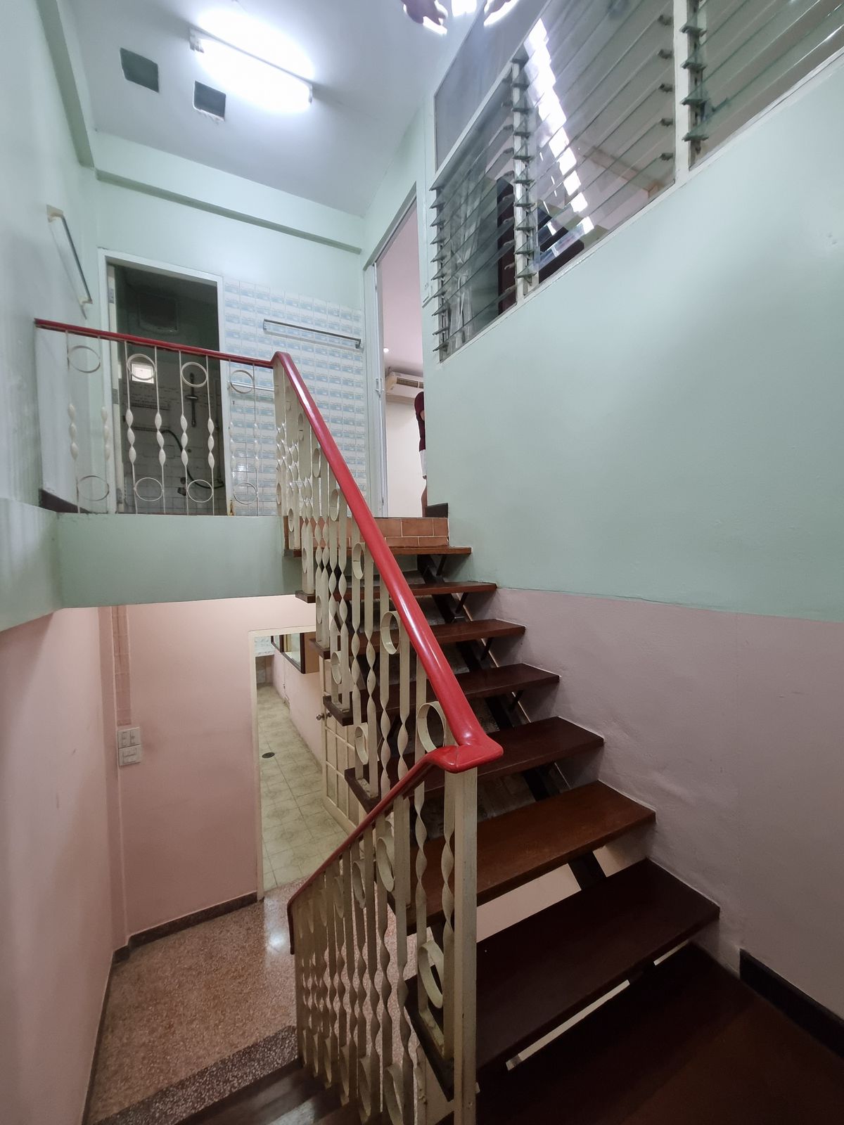 ขายบ้านพระราม 3 สาธุประดิษฐ์ : ขายบ้านนนทรี 8 ทำเลดี เดินทางสะดวก ใกล้ทางด่วน พระราม 3