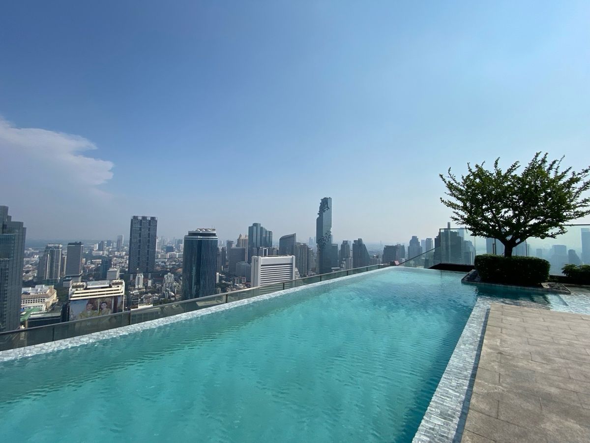 คอนโดสยาม จุฬา สามย่าน : 🔥ให้เช่าด่วน / ขายด่วน 🔥Ashton Chula-Silom ชั้น 46 ตกแต่งครบ เฟอร์ เตียง โซฟา เก้าอี้ ตู้เย็นใหม่หมด❗