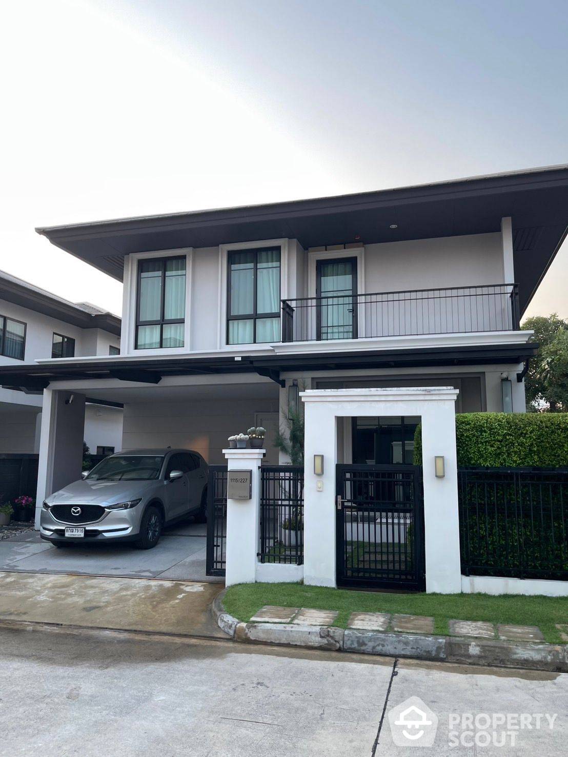 ขายบ้านพัฒนาการ ศรีนครินทร์ : บ้าน 3-ห้องนอน ที่ เศรษฐสิริ พัฒนาการ ใน ประเวศ