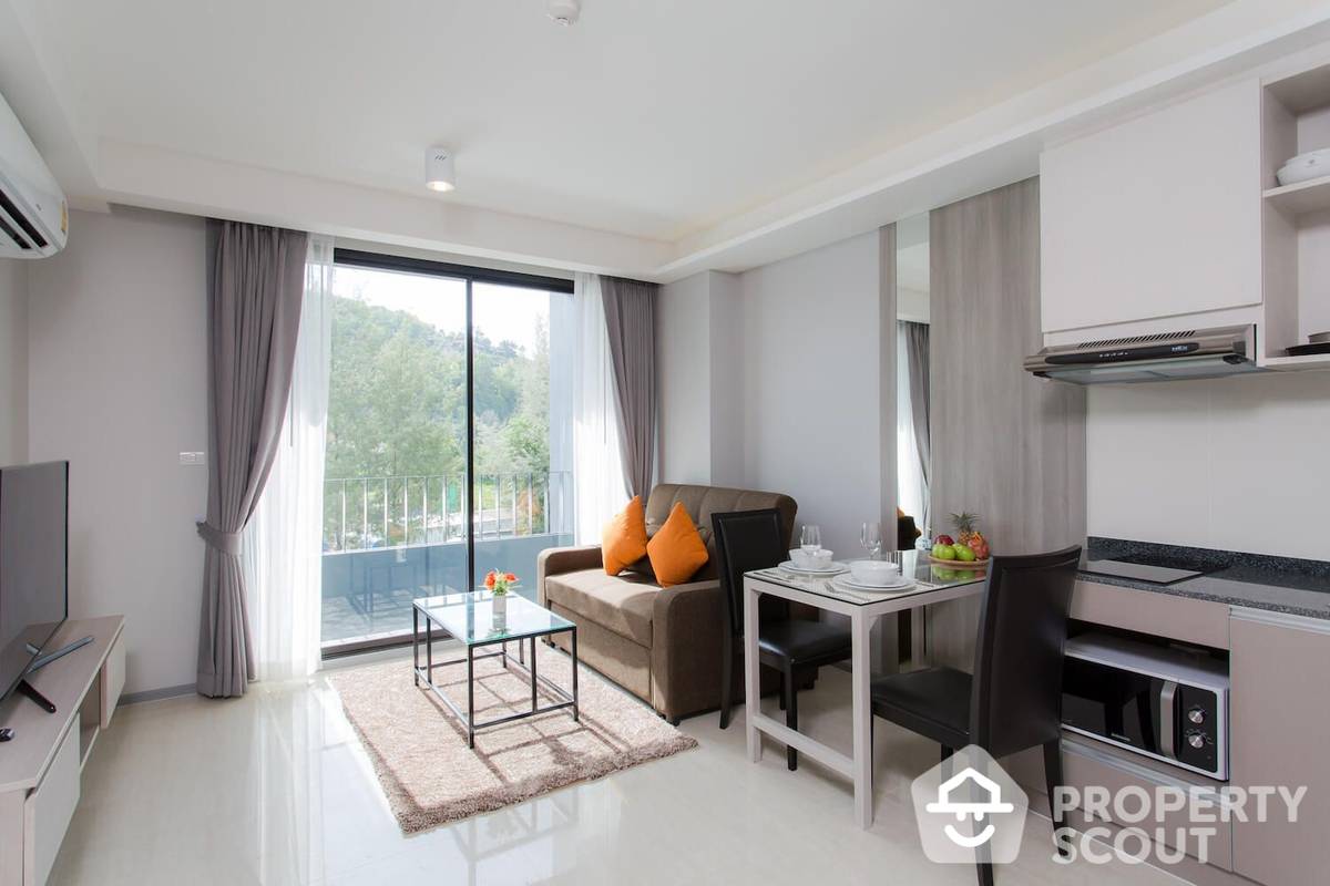 For SaleCondoPhuket : 2-BR Condo at 6th Avenue Surin Condominium close to Surin