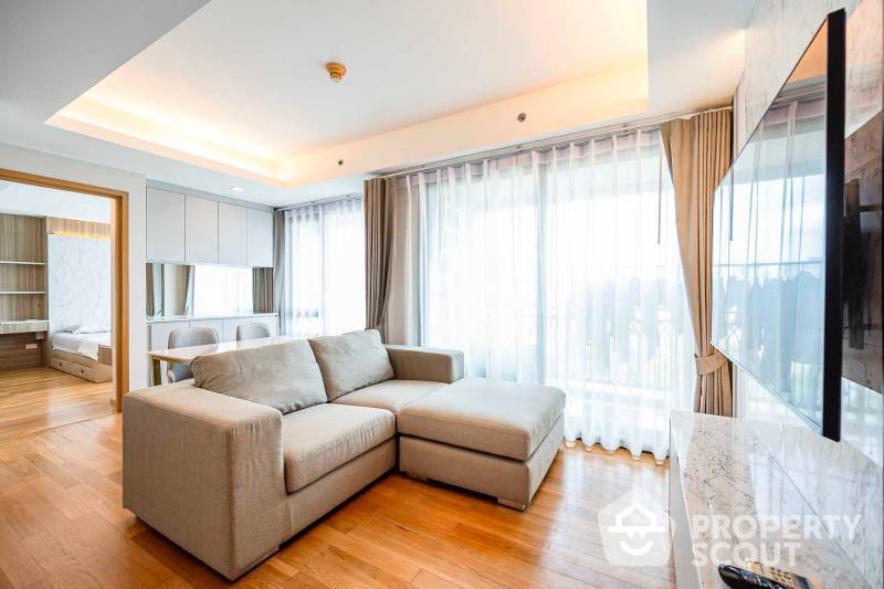ขายคอนโดวิทยุ ชิดลม หลังสวน : คอนโด 1-ห้องนอน ที่ พรีเว่ บาย แสนสิริ ใกล้ BTS เพลินจิต