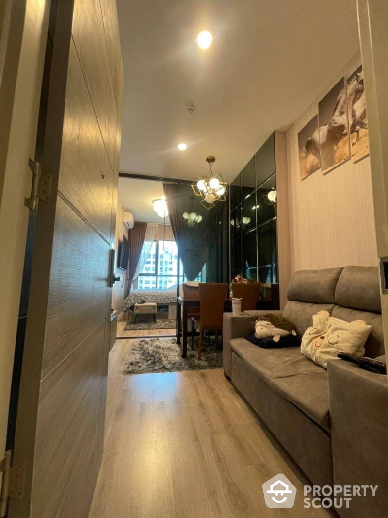 For SaleCondoRamkhamhaeng, Hua Mak : 1-BR Condo at KnightsBridge Collage Ramkhamhaeng close to Ramkhamhaeng