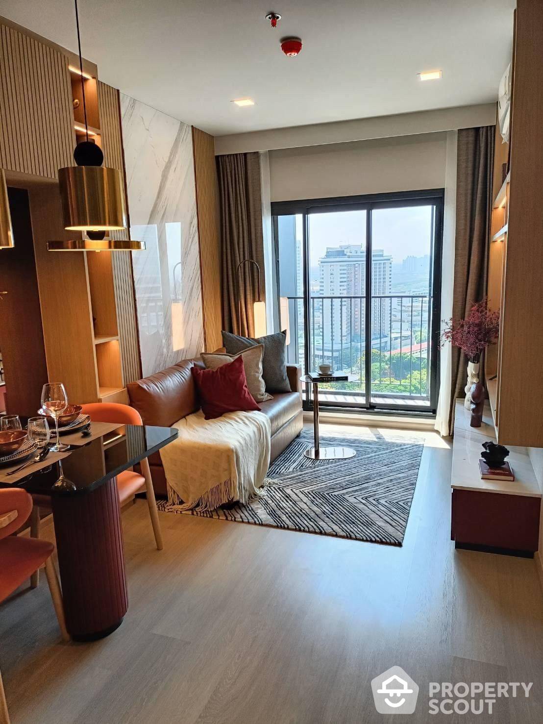 For SaleCondoLadprao, Central Ladprao : 1-BR Condo at Life Phahon-Ladprao near BTS Ha Yaek Lat Phrao