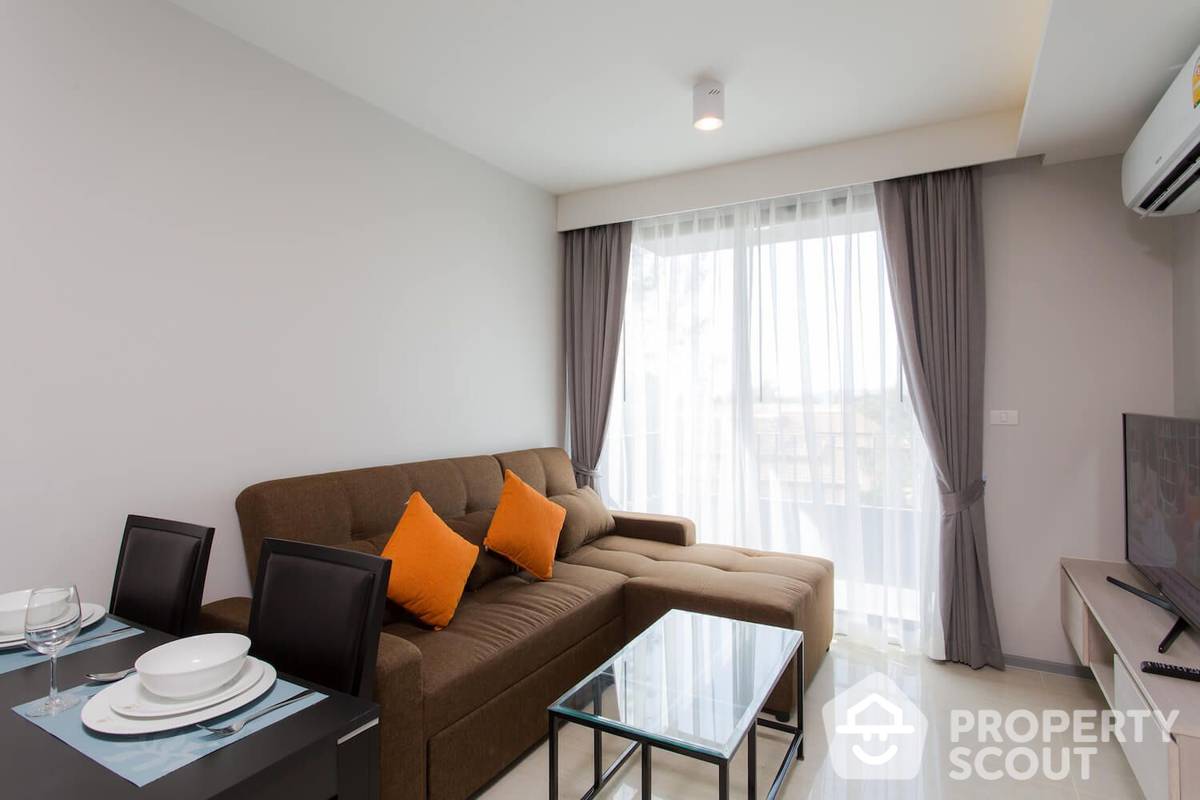 For SaleCondoPhuket : 1-BR Condo at 6th Avenue Surin Condominium close to Surin