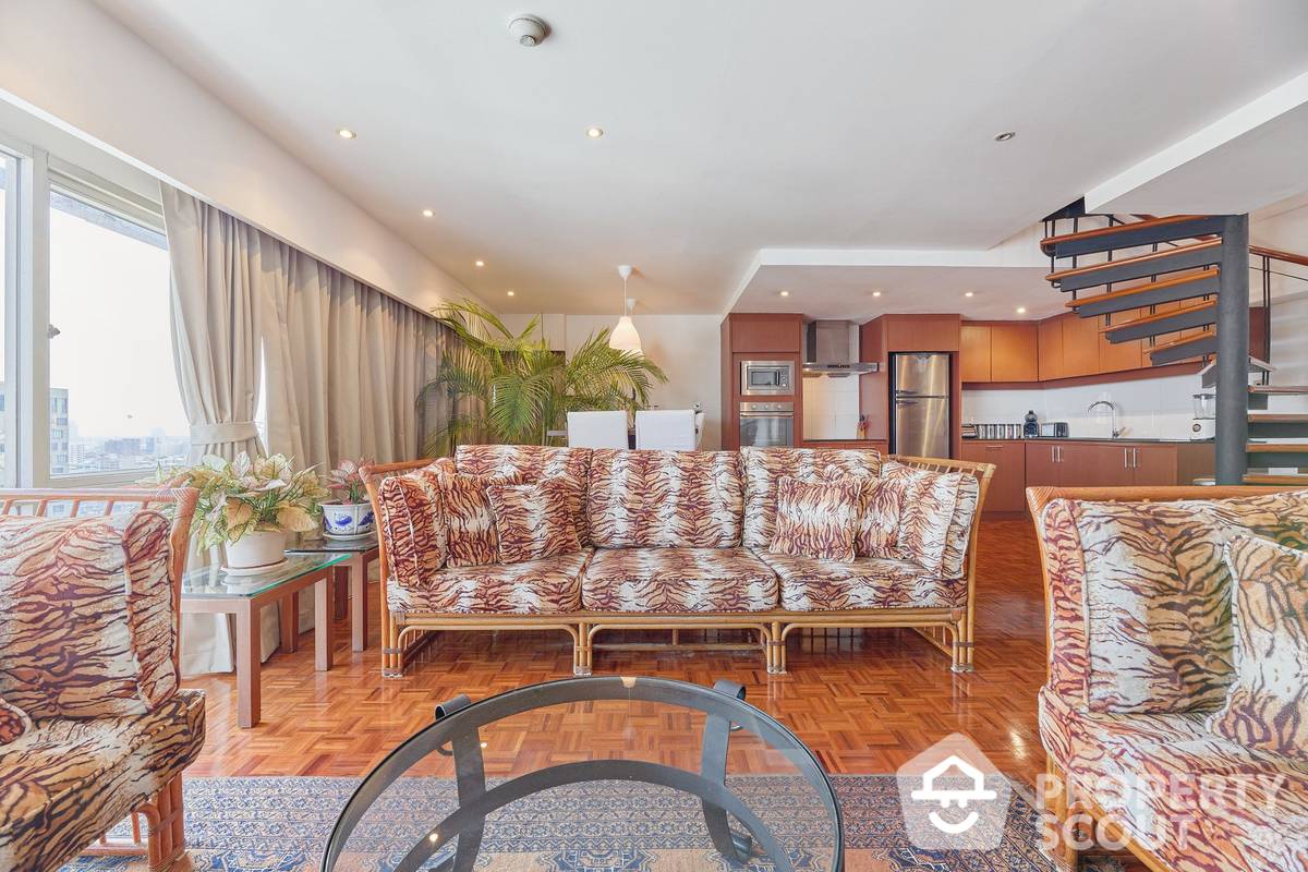 For SaleCondoVipawadee, Don Mueang, Lak Si : 3-BR Duplex Penthouse at Vibhavadee Suite