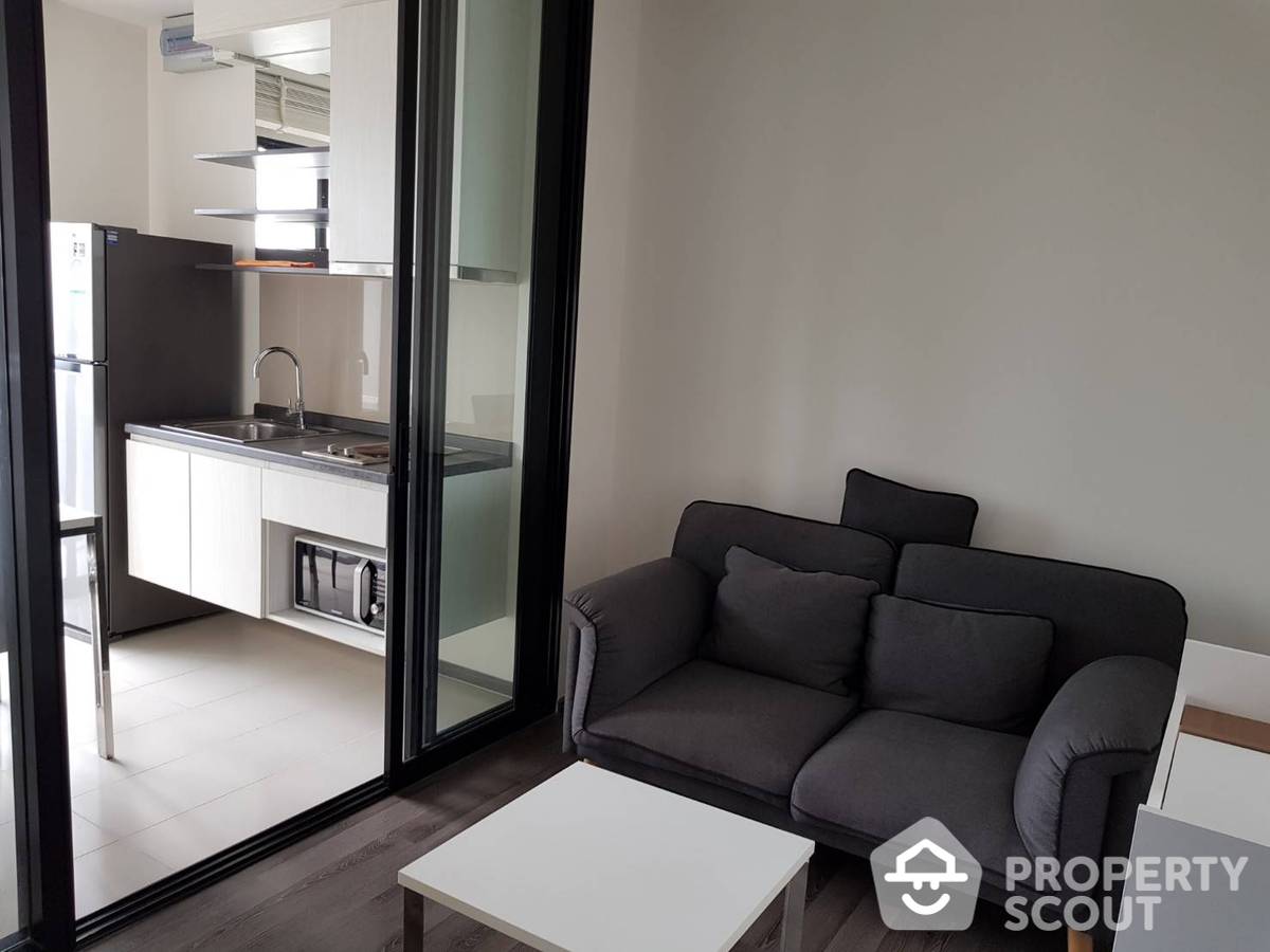 For SaleCondoOnnut, Udomsuk : 1-BR Condo at The Base Park West Sukhumvit 77 near BTS On Nut