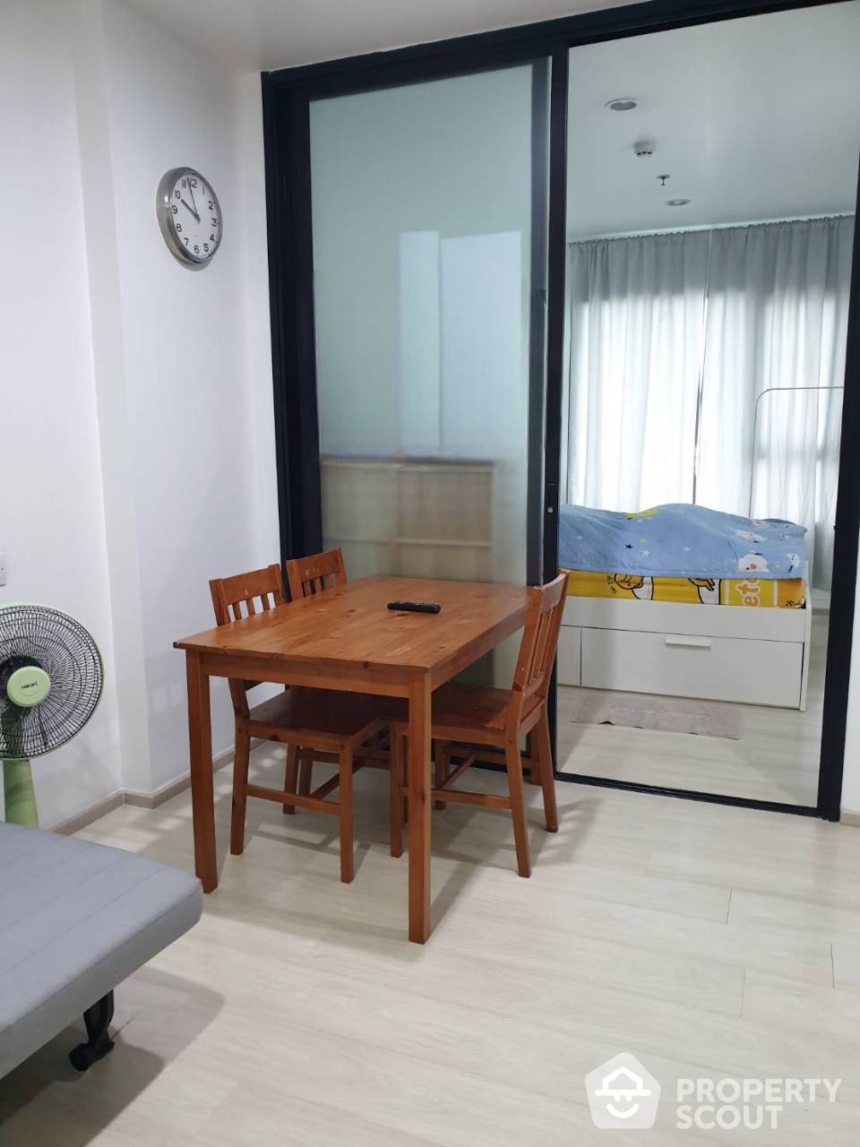 For SaleCondoRama9, Petchburi, RCA : 1-BR Condo at Life Asoke near ARL Makkasan