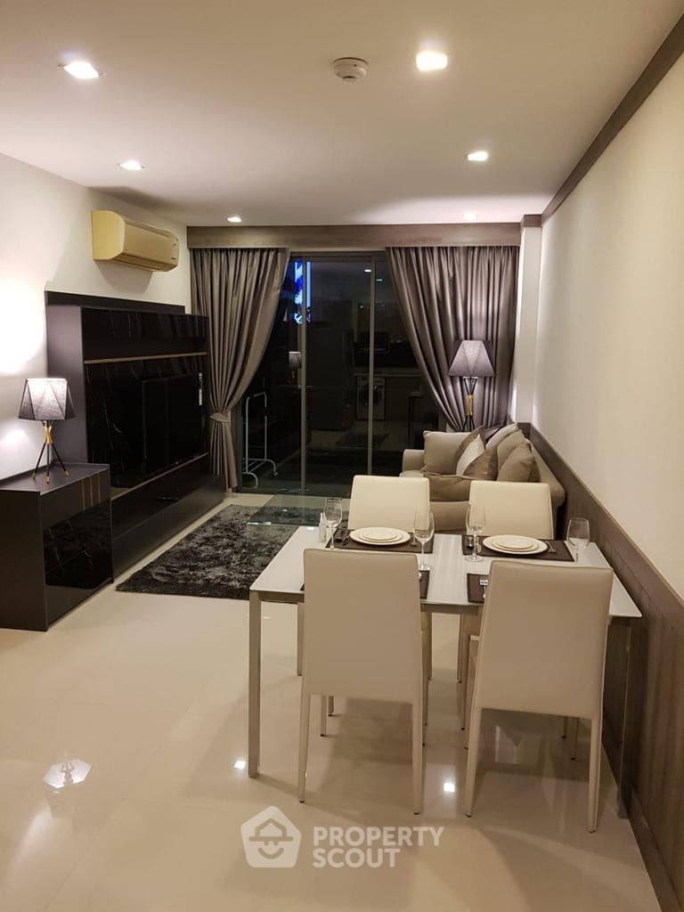 ขายคอนโดสุขุมวิท อโศก ทองหล่อ : คอนโด 2-ห้องนอน ที่ ทราเพโซ สุขุมวิท 16 ใกล้ MRT ศูนย์การประชุมแห่งชาติสิริกิติ์