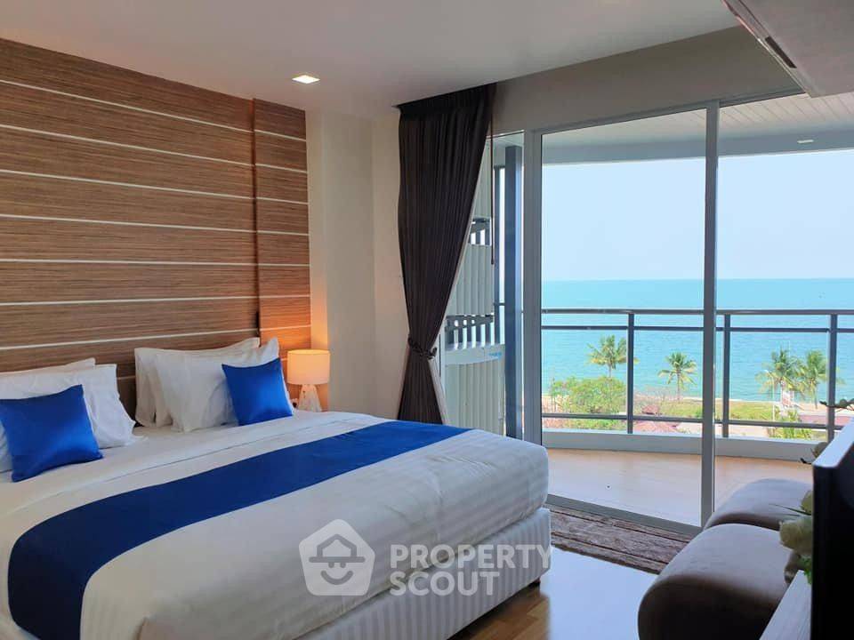 For SaleCondoPattaya, Bangsaen, Chonburi : 2-BR Condo at Whale Marina Condo close to Pattaya