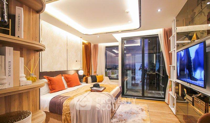 For SaleCondoPattaya, Bangsaen, Chonburi : 1-BR Condo at Once Pattaya close to Pattaya North
