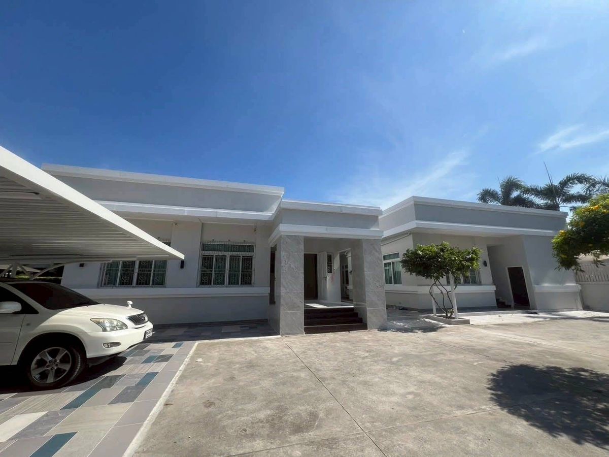 ขายบ้านบางนา แบริ่ง ลาซาล : LTH12660 – Single Home for sale at Bang Na Size 467 Sqw. 1000 Sqm. 7 beds 7 baths Near Central Bangna ONLY 88 MB
