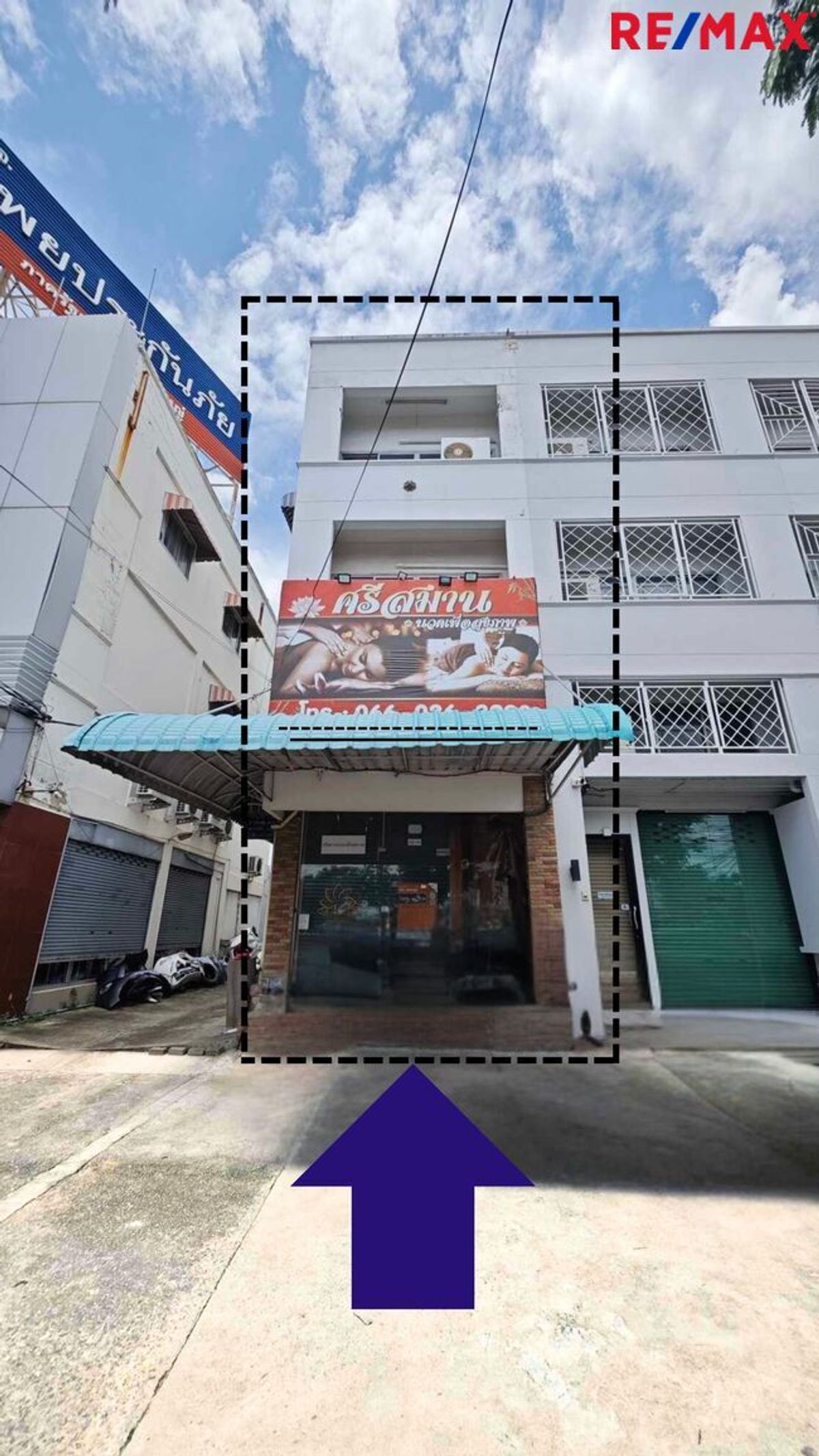 ขายอาคารพาณิชย์แจ้งวัฒนะ เมืองทอง : ตึกแถว 3 ชั้น ทำเลปัง ตรงข้ามโรบินสันศรีสมาน  