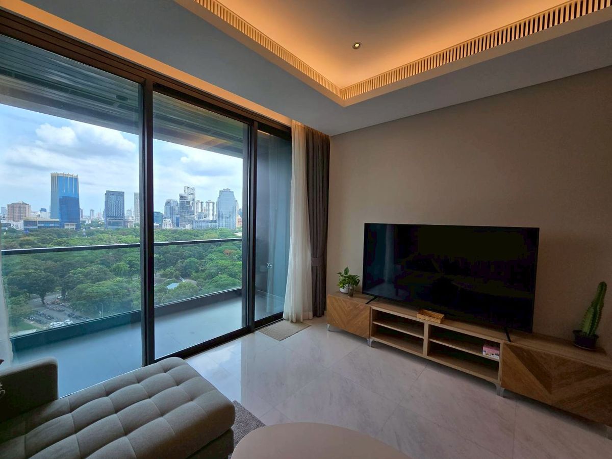 ขายคอนโดวิทยุ ชิดลม หลังสวน : ห้องสวย วิวหลักล้าน