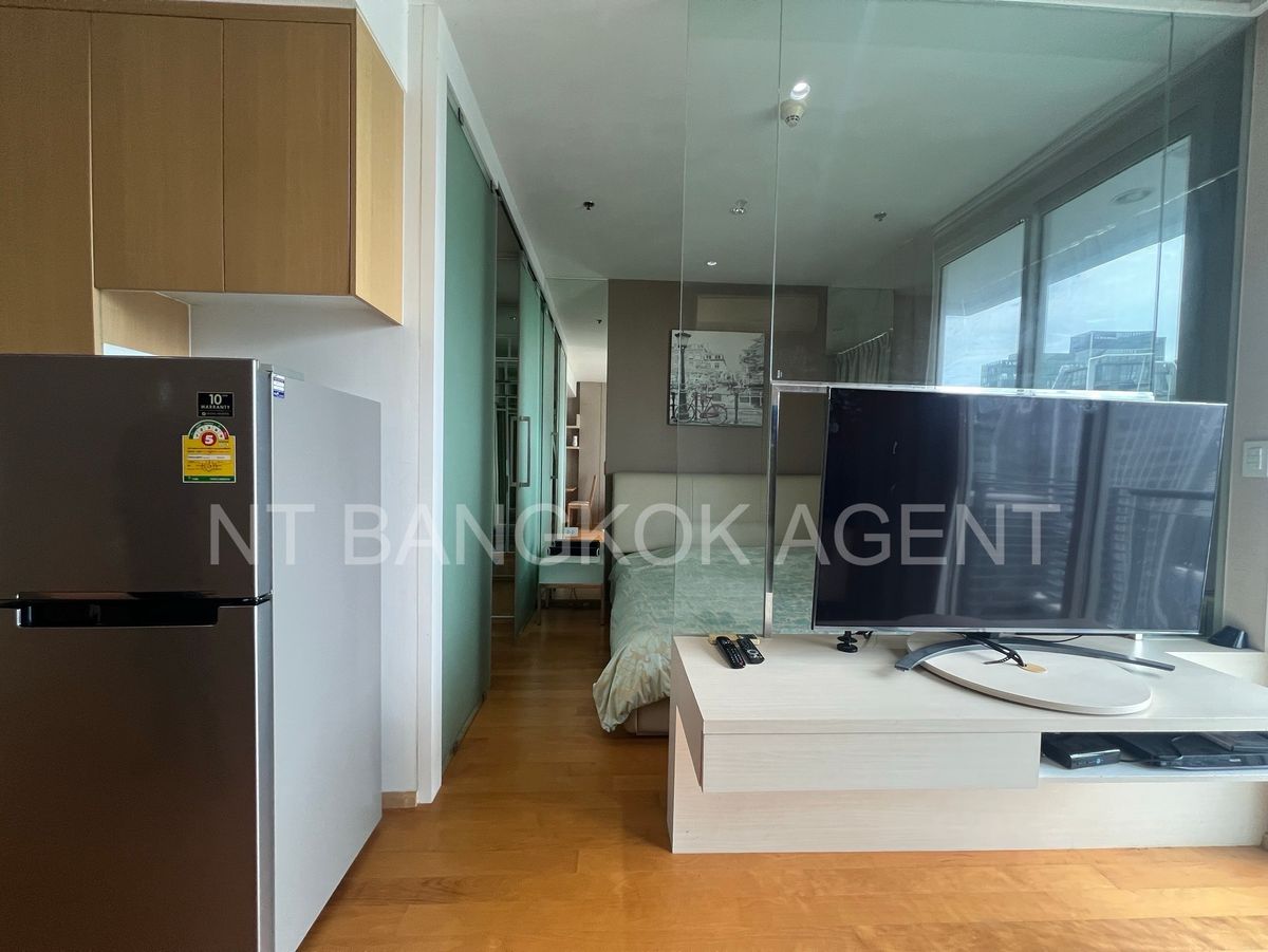 For RentCondoRatchathewi,Phayathai : Rent Villa Rachathwi Studio 40 SQM Villa Ratchathewi Ferrer is ready to move in.