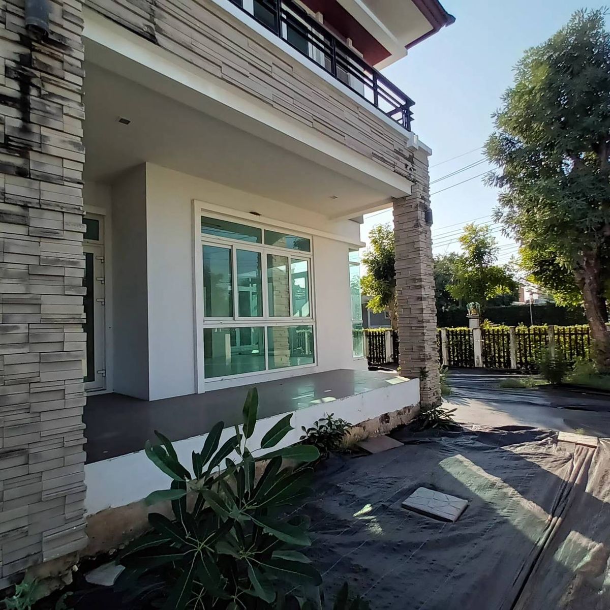 For SaleHousePhutthamonthon, Salaya : House for sale, NC, Royal Pinklao, behind the corner of 102.80 sq.w., 4 bedrooms, 4 bathrooms, in every bedroom