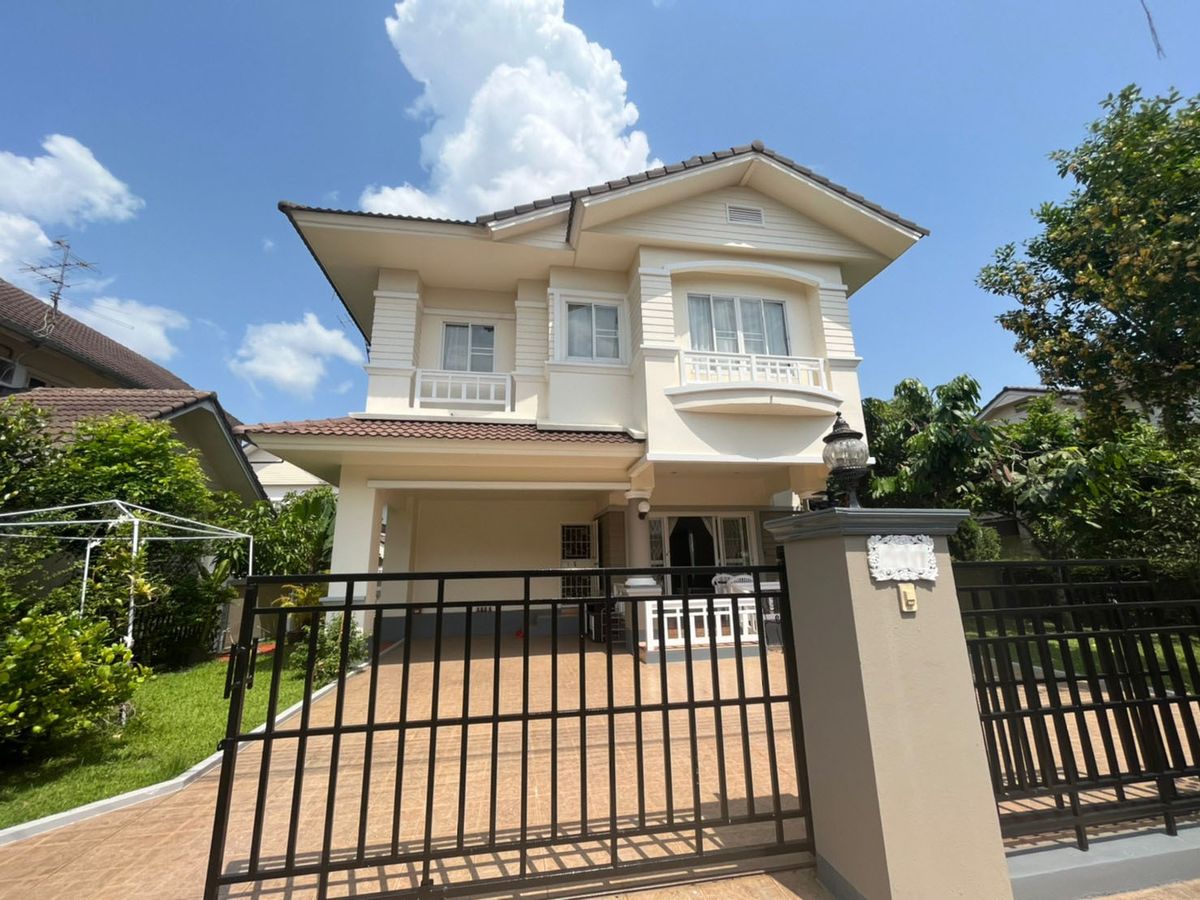 ให้เช่าบ้านเชียงใหม่ : ให้เช่าบ้านเดี่ยว 2 ชั้น มี 4 ห้องนอน 3 ห้องน้ำ 