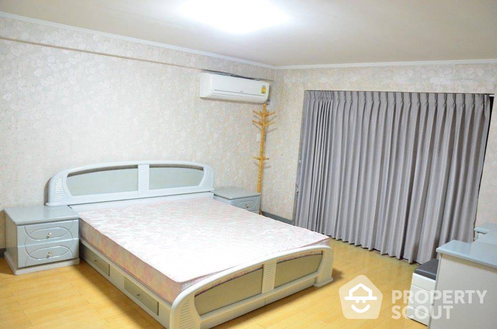 ขายคอนโดพัฒนาการ ศรีนครินทร์ : คอนโด 2-ห้องนอน ที่ รีเจ้นท์ ศรีนครินทร์ ทาวเวอร์ ใกล้ ARL หัวหมาก