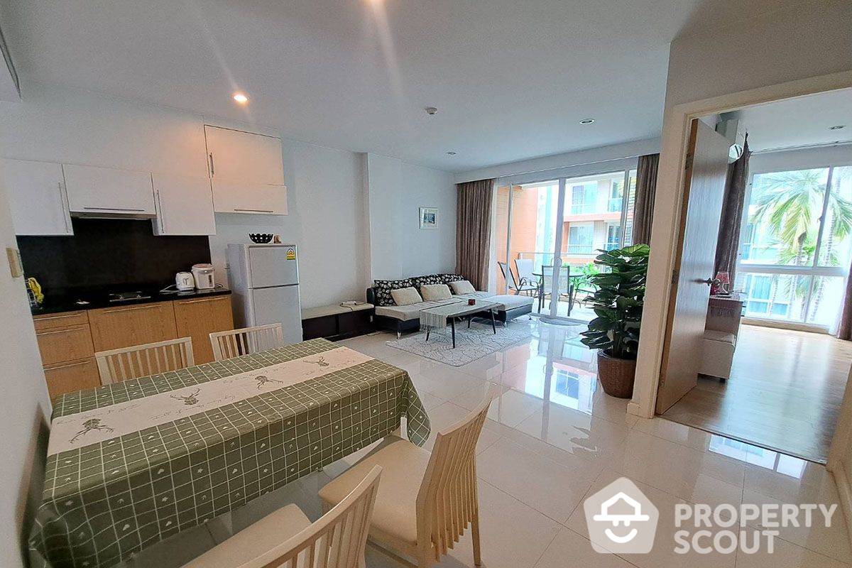 For SaleCondoHuahin, Prachuap Khiri Khan, Pran Buri : 2-BR Condo at The Breeze Hua Hin close to Khao Takiab beach