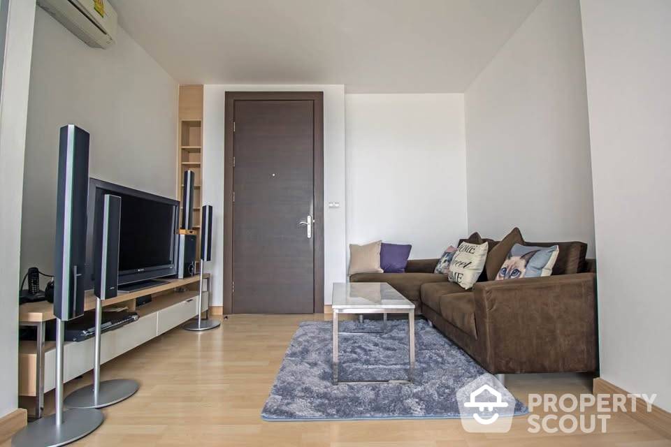 For RentCondoRatchadapisek, Huaikwang, Suttisan : 1-BR Condo at Rhythm Ratchada near MRT Ratchadaphisek
