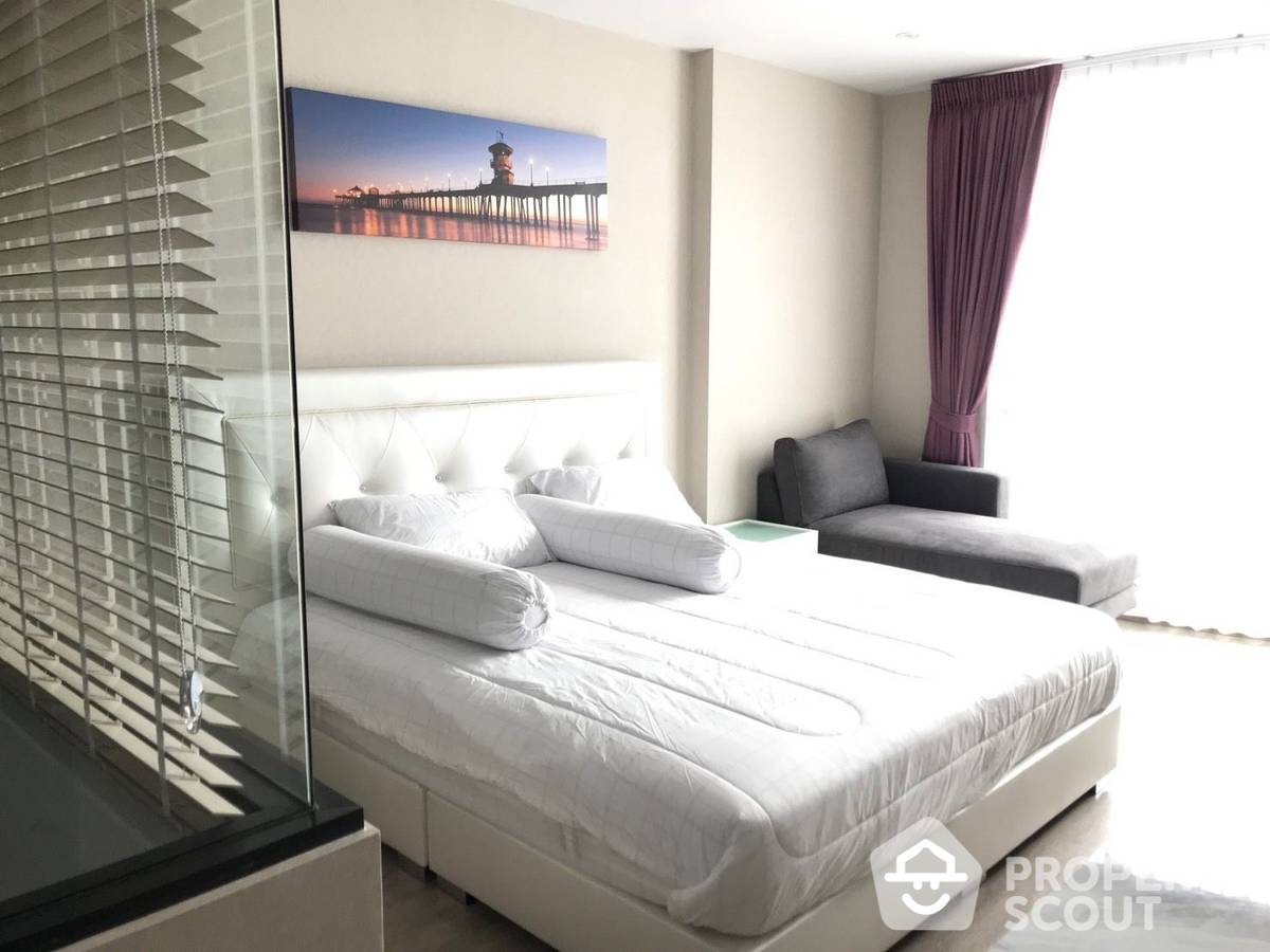 For RentCondoSukhumvit, Asoke, Thonglor : 2-BR Condo at Rhythm Ekkamai near BTS Ekkamai