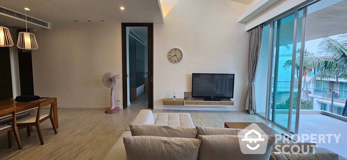 For RentCondoHuahin, Prachuap Khiri Khan, Pran Buri : 2-BR Condo at Condo Ocas Hua Hin close to Hua Hin City