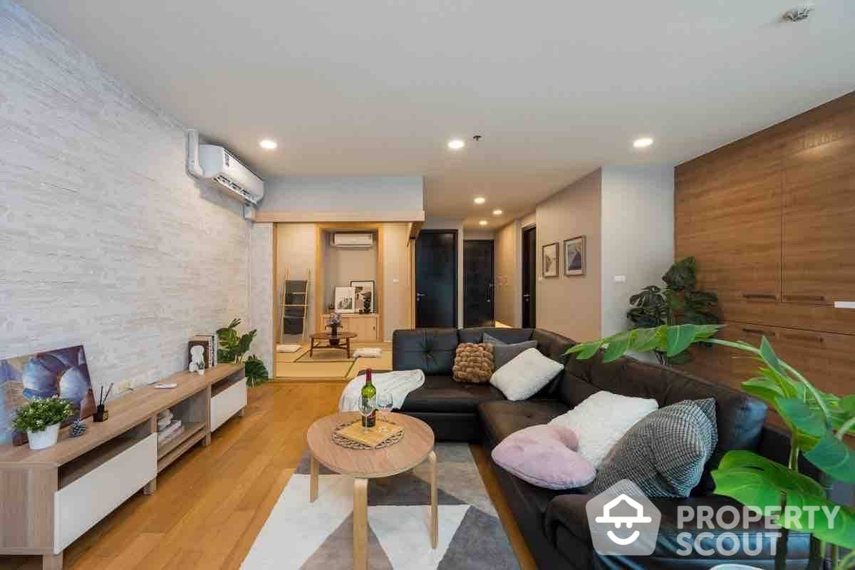 For SaleCondoSukhumvit, Asoke, Thonglor : 1-BR Condo at Villa Sikhara Condominium close to Phrom Phong