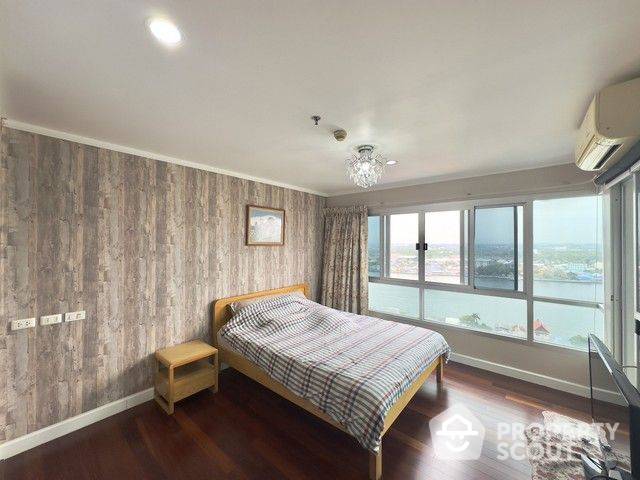 For SaleCondoRattanathibet, Sanambinna : 2-BR Condo at Lumpini Ville Phibun Songkhram - River View near MRT Bang Pho