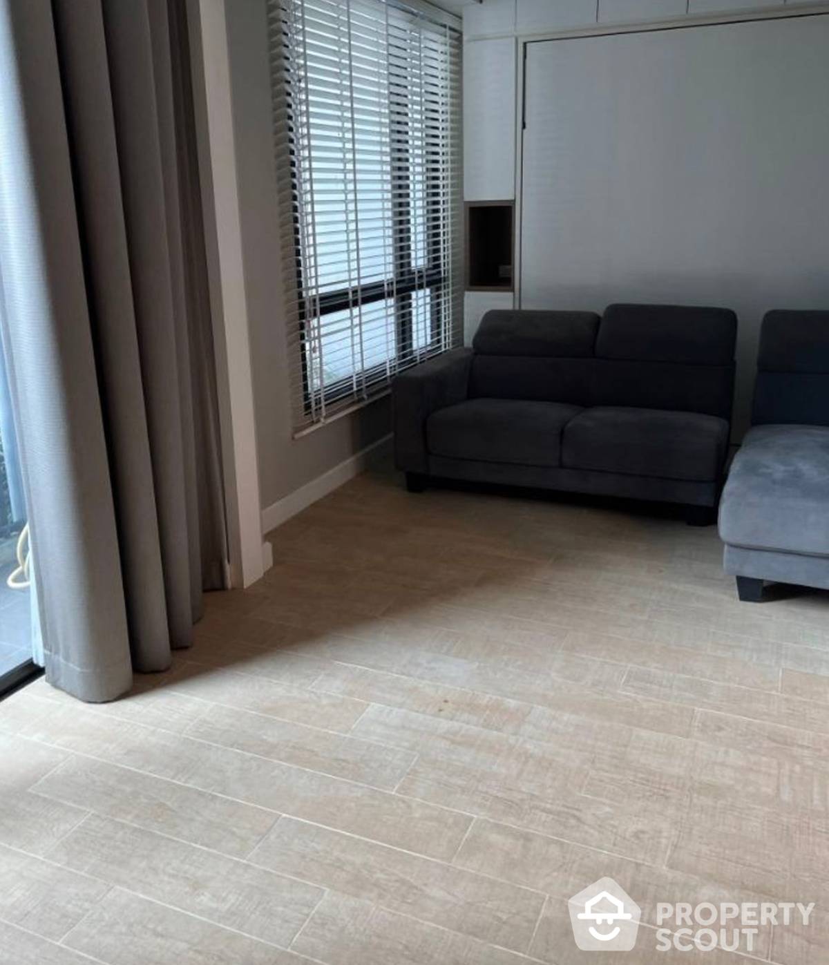 For SaleCondoNonthaburi, Bang Yai, Bangbuathong : 2-BR Condo at Metro Luxe Riverfront near MRT Phra Nang Klao Bridge