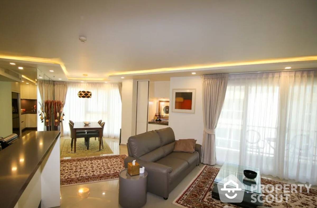For SaleCondoPattaya, Bangsaen, Chonburi : 2-BR Condo at City Garden Pattaya close to Pattaya South