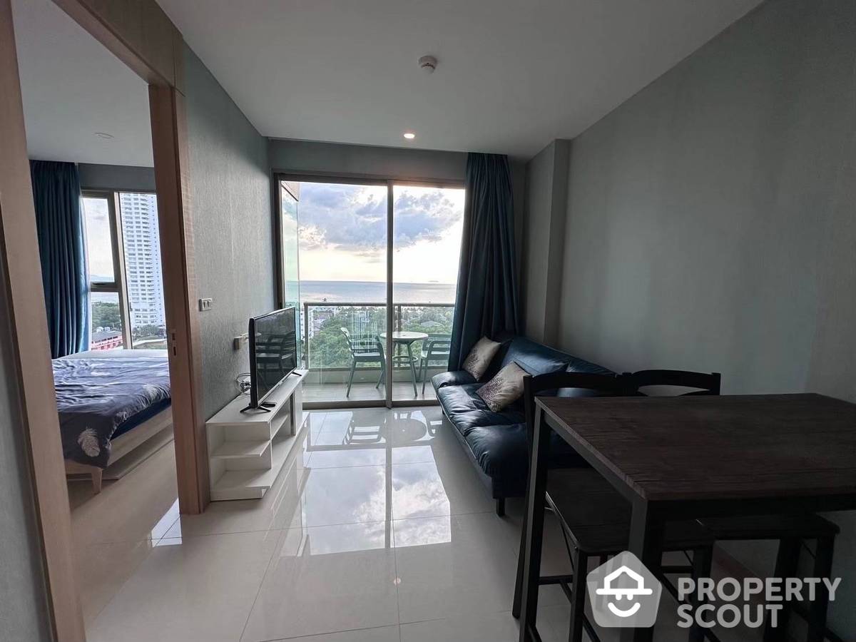 For SaleCondoPattaya, Bangsaen, Chonburi : 1-BR Condo at The Riviera Jomtien close to Jomtien Beach