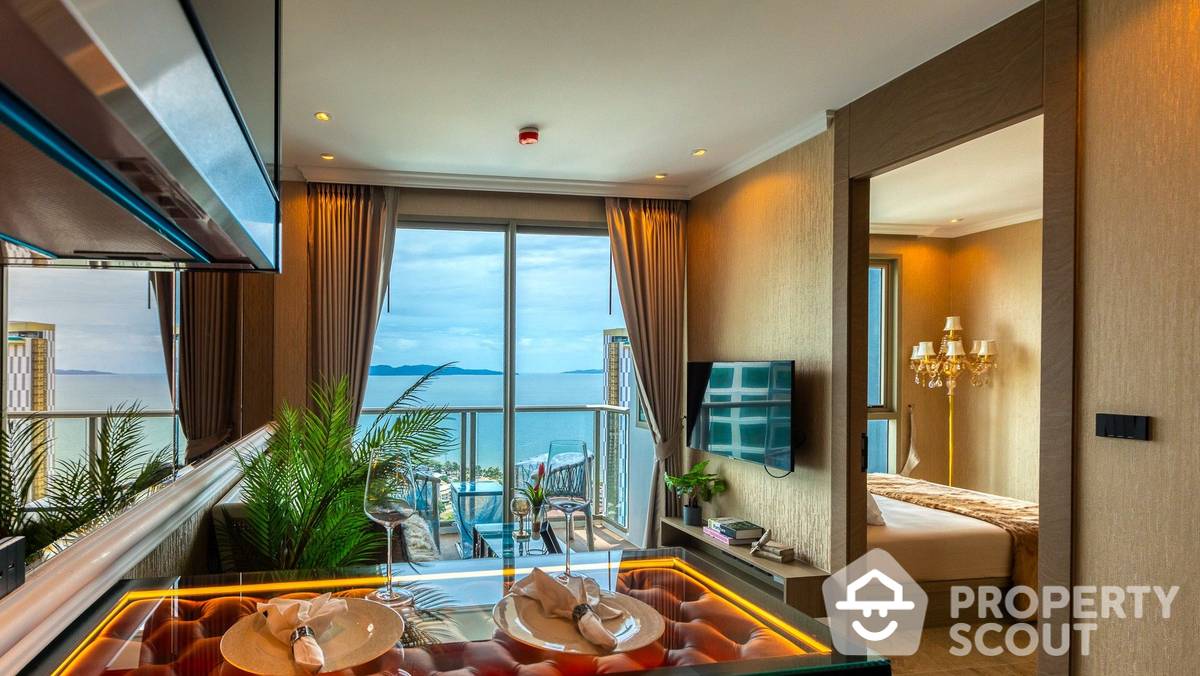 For SaleCondoPattaya, Bangsaen, Chonburi : 1-BR Condo at The Riviera Ocean Drive close to Jomtien Beach