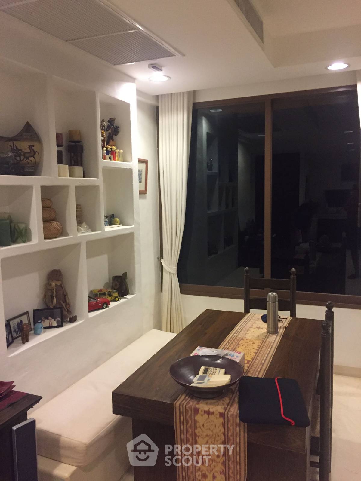 ขายคอนโดหัวหิน ประจวบคีรีขันธ์ : คอนโด 2-ห้องนอน ที่ ลาส ตอร์ตูกัส ใกล้ เมมโมรี่ เฮาส์ คาเฟ่ หัวหิน