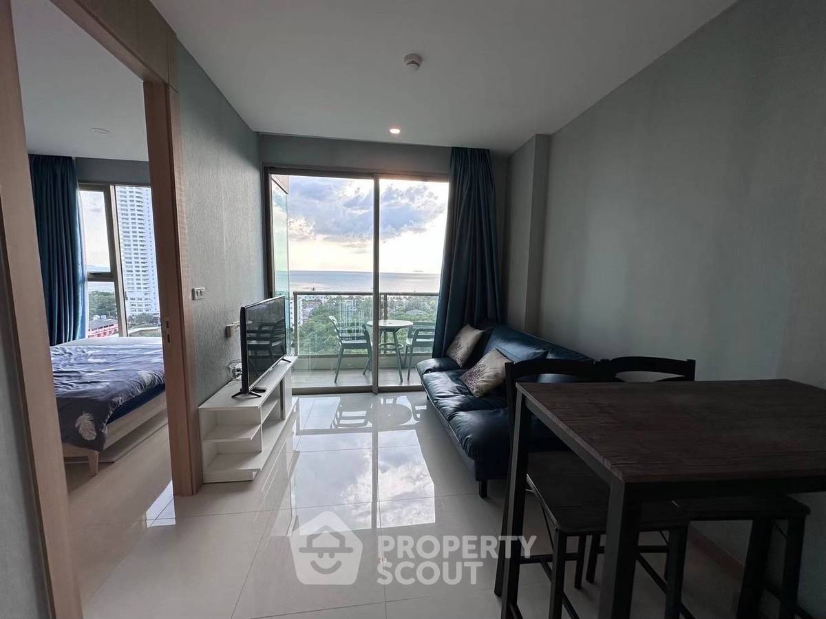 For SaleCondoPattaya, Bangsaen, Chonburi : 1-BR Condo at The Riviera Jomtien close to Jomtien Beach