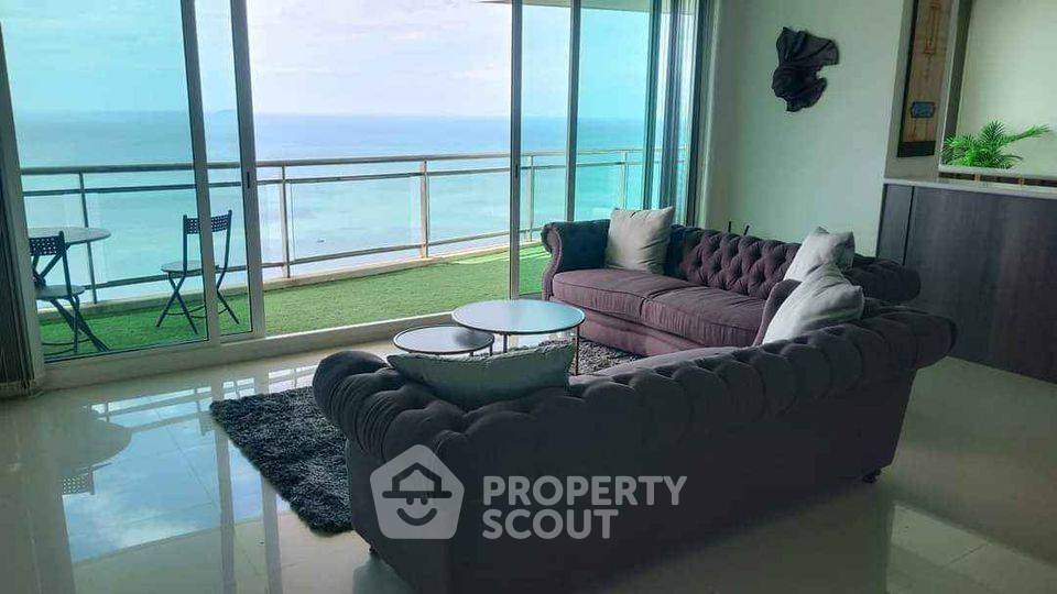 For SaleCondoPattaya, Bangsaen, Chonburi : 3-BR Condo at Reflection Jomtien Beach Pattaya close to Pattaya