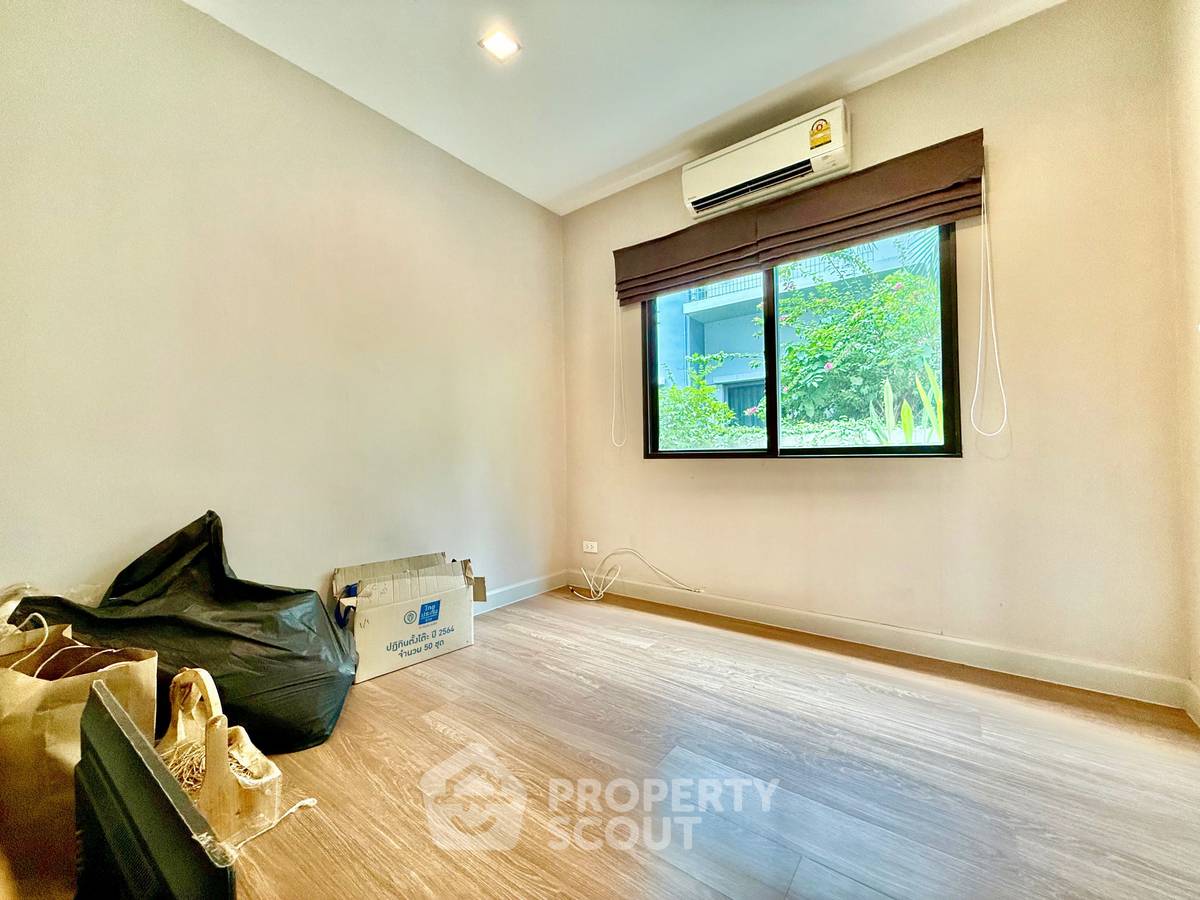 For SaleHouseRama5, Ratchapruek, Bangkruai : 4-BR House at Venue Rama 5 in Mueang Nonthaburi