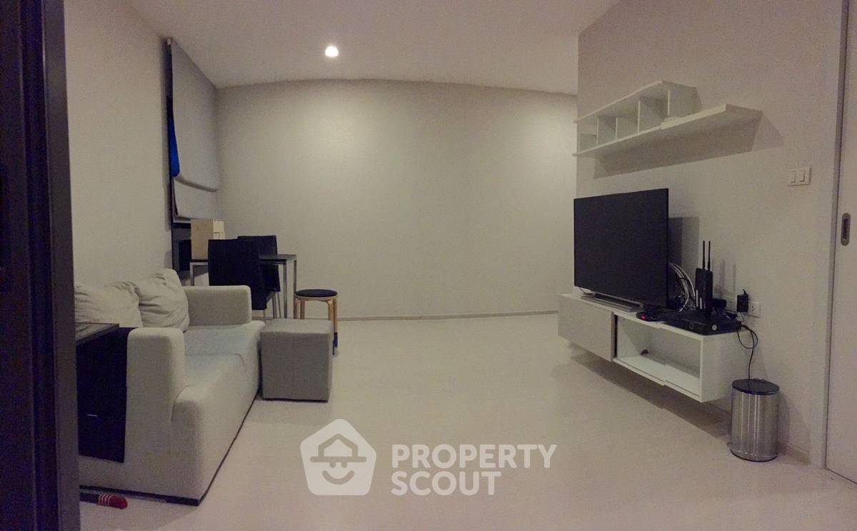 For SaleCondoSathorn, Narathiwat : 1-BR Condo at Condolette Pixel Sathorn near MRT Khlong Toei