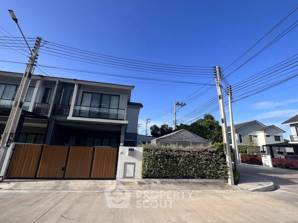 ขายคอนโดศรีราชา แหลมฉบัง บ้านบึง : คอนโด 3-ห้องนอน ที่ ดีคอนโด บลิซ ศรีราชา ใน ทุ่งสุขลา